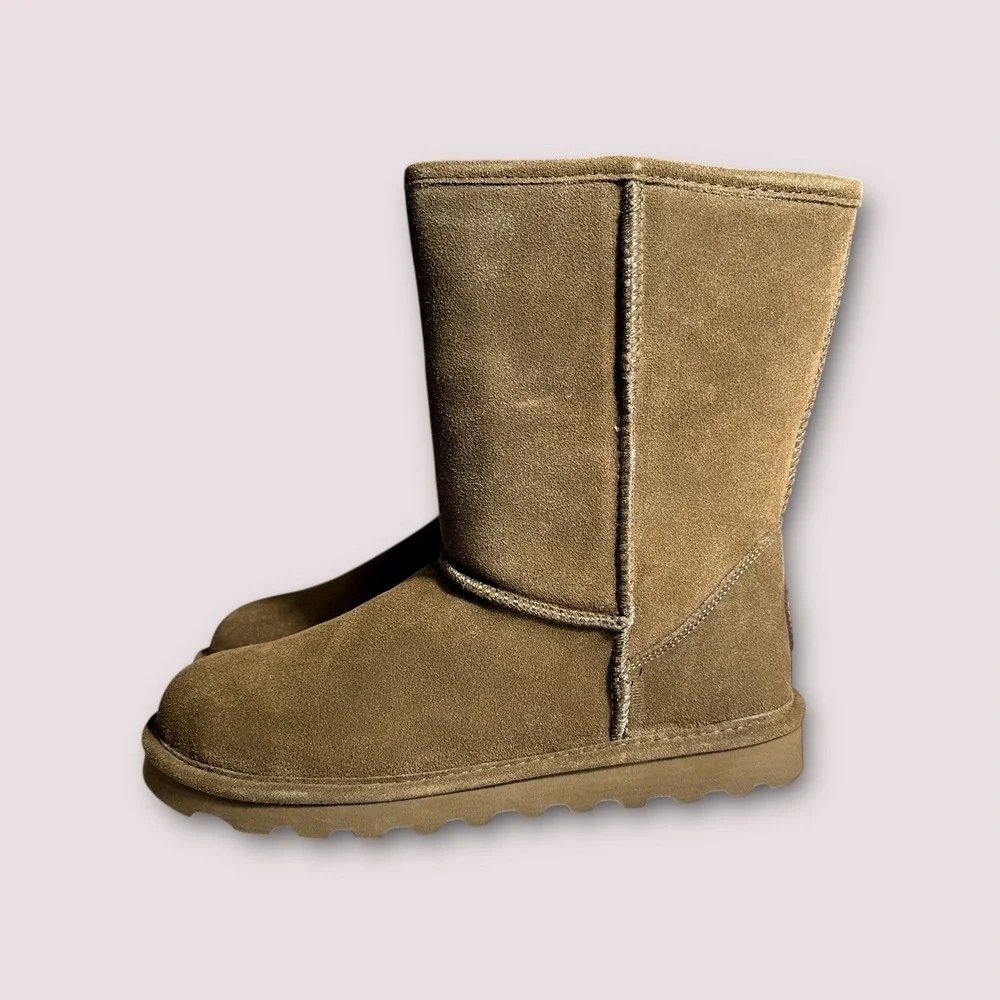 Bearpaw‎ Women's Ella Short Booties Loden Suede Shearling Lined Winter Size 8.5
